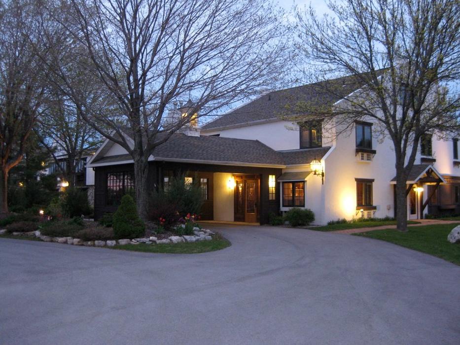Settlement Inn & Lavender Spa - Fish Creek, WI