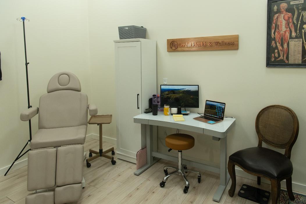 Lerdal Health & Wellness - Phoenix, AZ