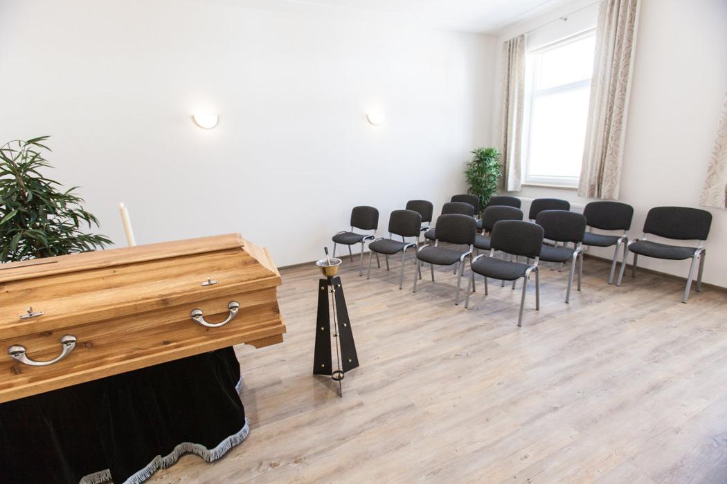 Bestattungsdienst Uhl OHG, Römerstraße in Asbach-Bäumenheim