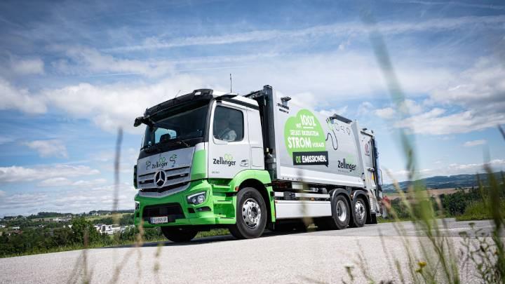 Zellinger Abfallwirtschaft, Raiffeisenplatz in Walding