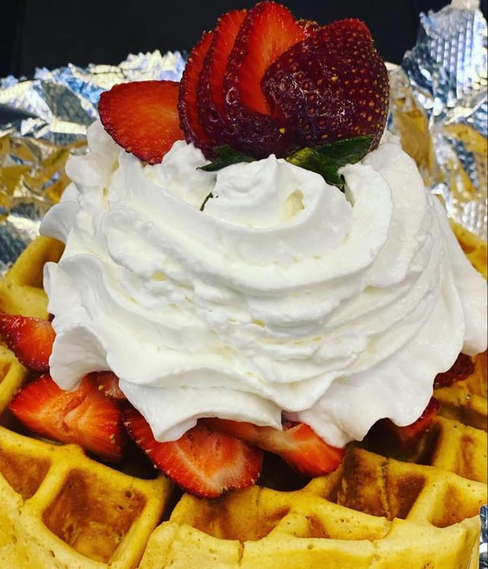 Left Coast Brewing Distillery Smokehouse - Ontario Image