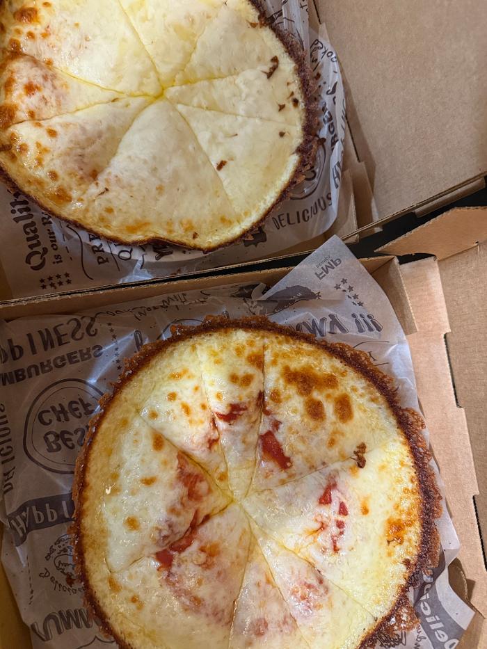 Hakuna Matata Pizza Cubana Image