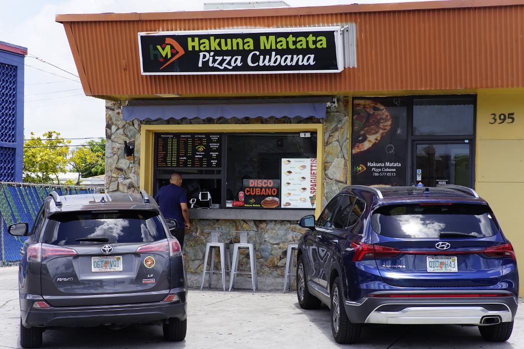 Hakuna Matata Pizza Cubana Image
