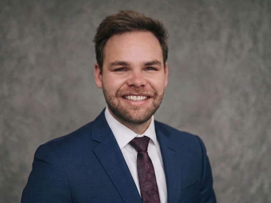 ERGO Versicherung Jonas Schneider, Schleißheimer Straße in München