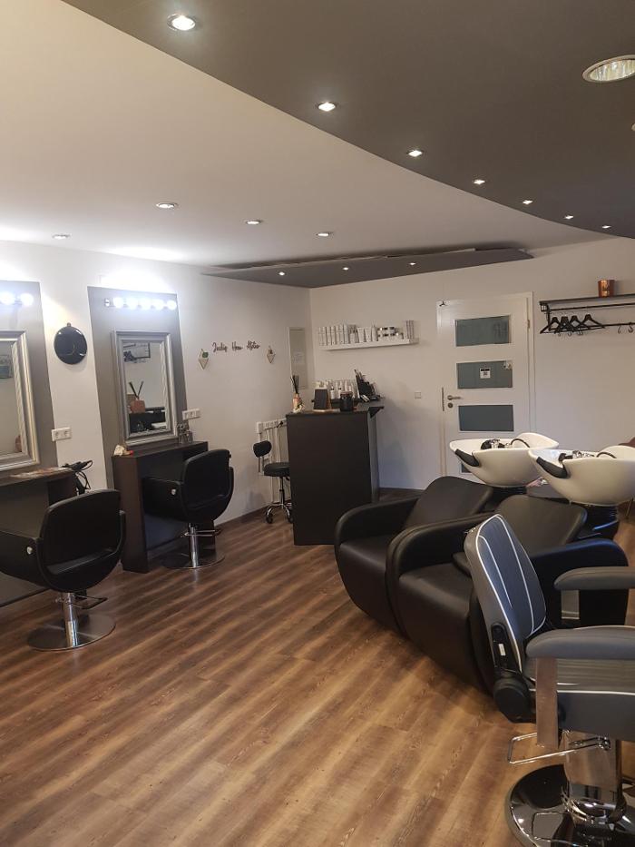 Jackis Haar Atelier, Schloßplatz in Wolfegg