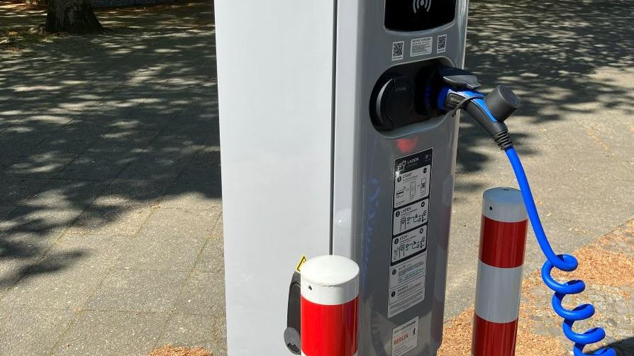 TotalEnergies Charging Station, Ackerstraße in Berlin
