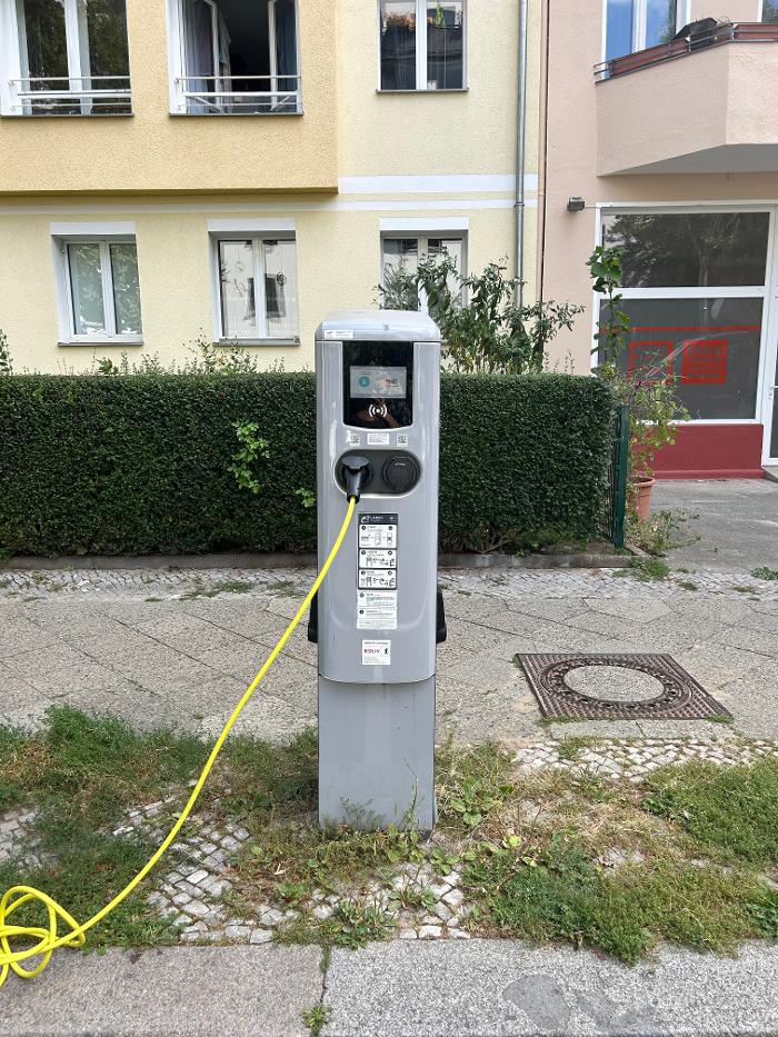 TotalEnergies Charging station, Babelsberger Straße in Berlin