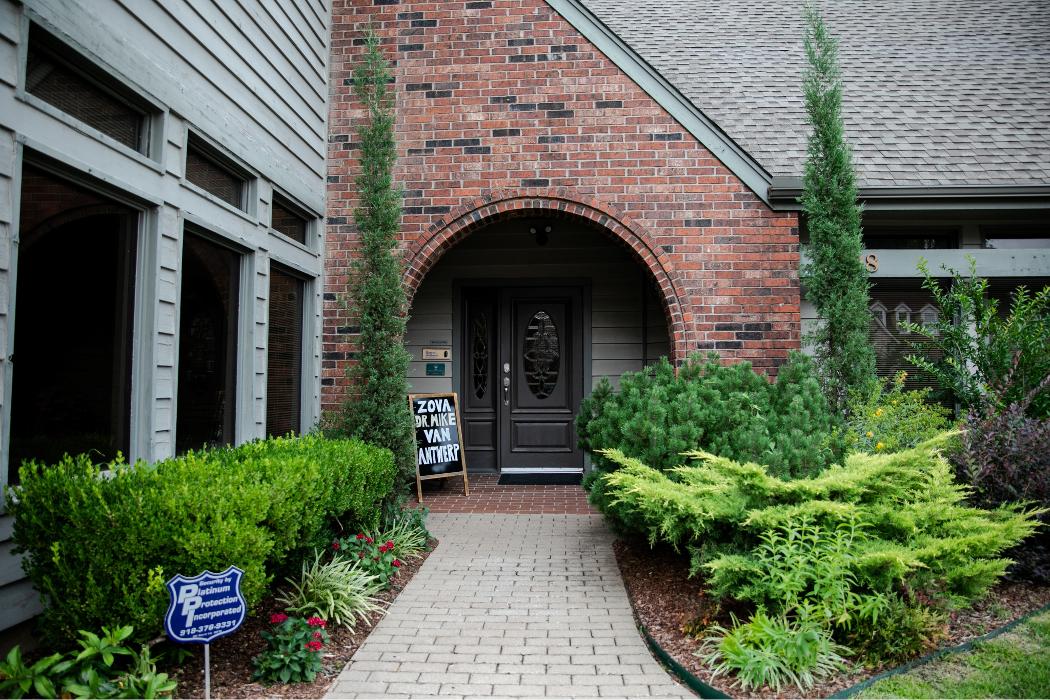 ZOVA chiropractic rehab center Image