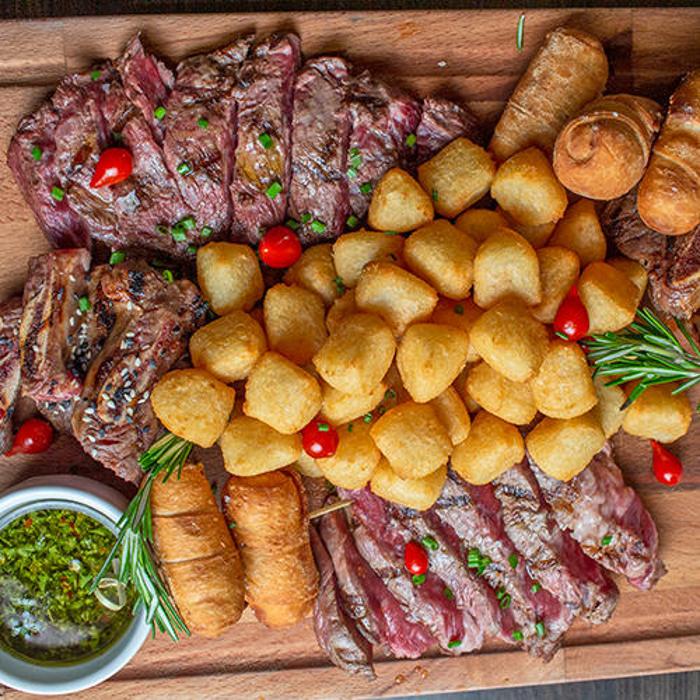 107 Steak & Bar