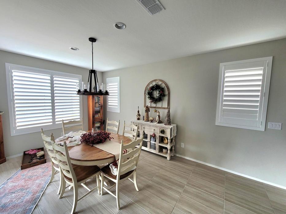 Arizona Blinds Express Image