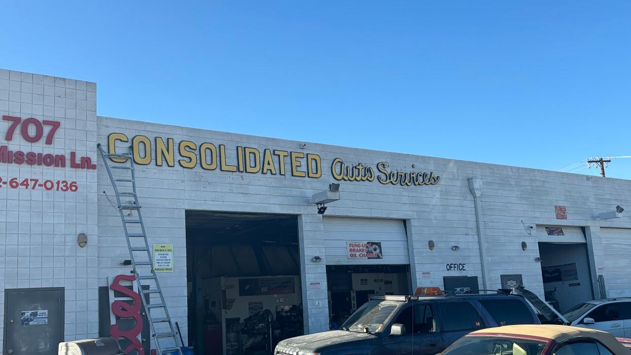 Consolidated Auto Service - Phoenix, AZ