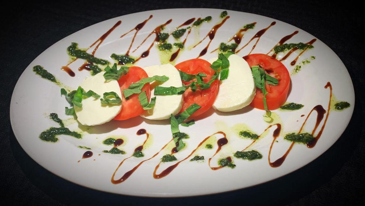 Dino's Greek & Italian Grill - Goodyear, AZ