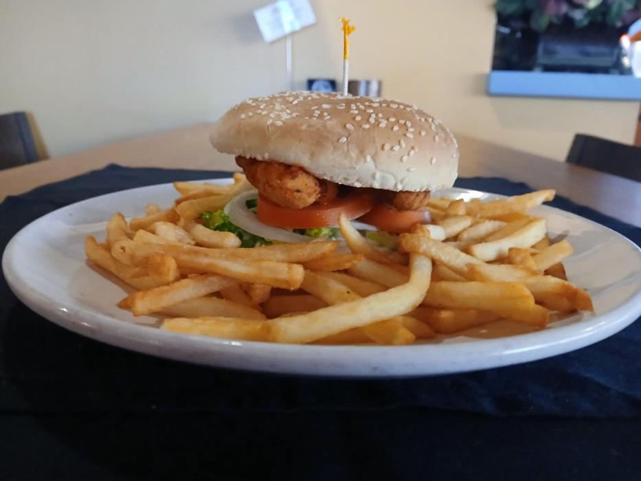 Dino's Greek & Italian Grill - Goodyear, AZ