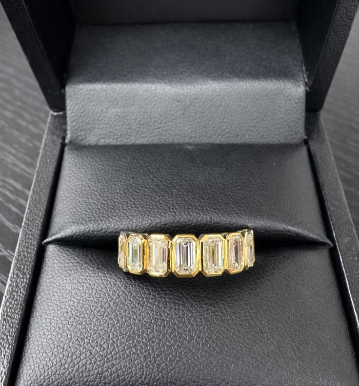 Elite Jewelry and Loan Image