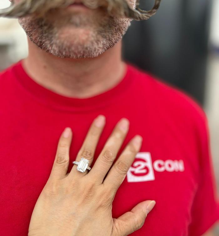 Elite Jewelry and Loan Image