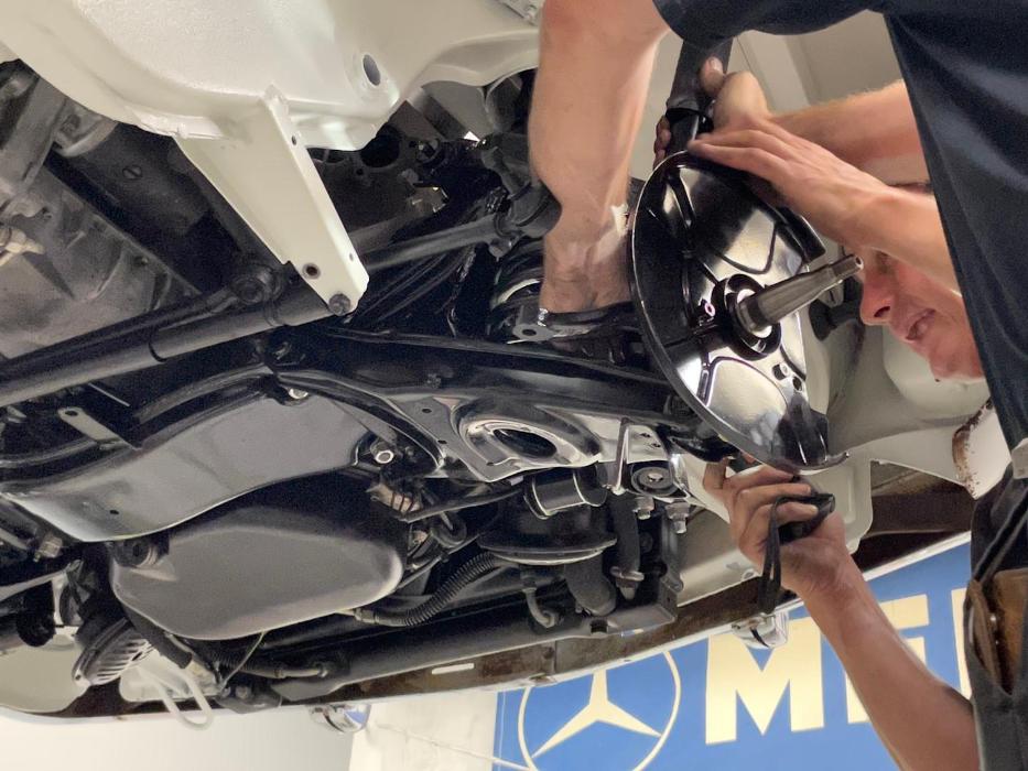 European Starr - Mercedes-Benz Specialists - Sarasota, FL