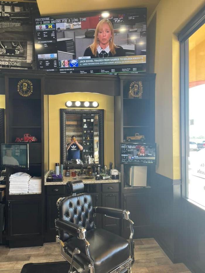 Gentlemen Chambers Barber Parlor Image