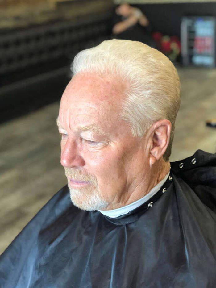 Gentlemen Chambers Barber Parlor Image