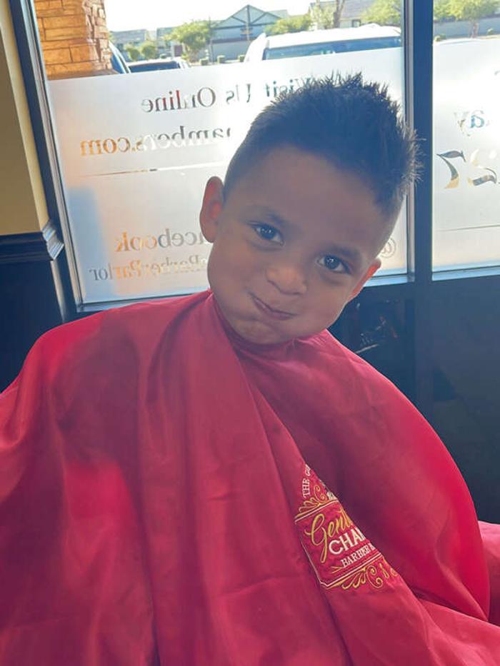 Gentlemen Chambers Barber Parlor Image