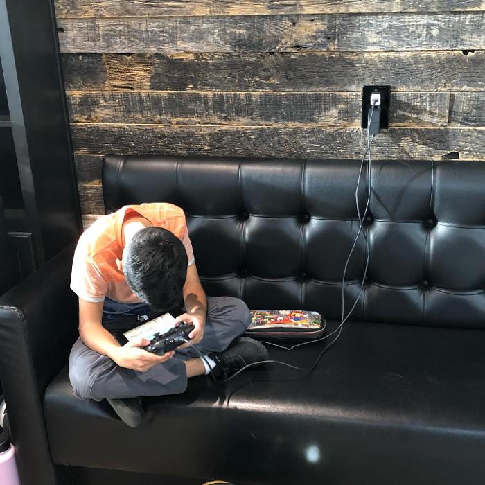 Gentlemen Chambers Barber Parlor Image