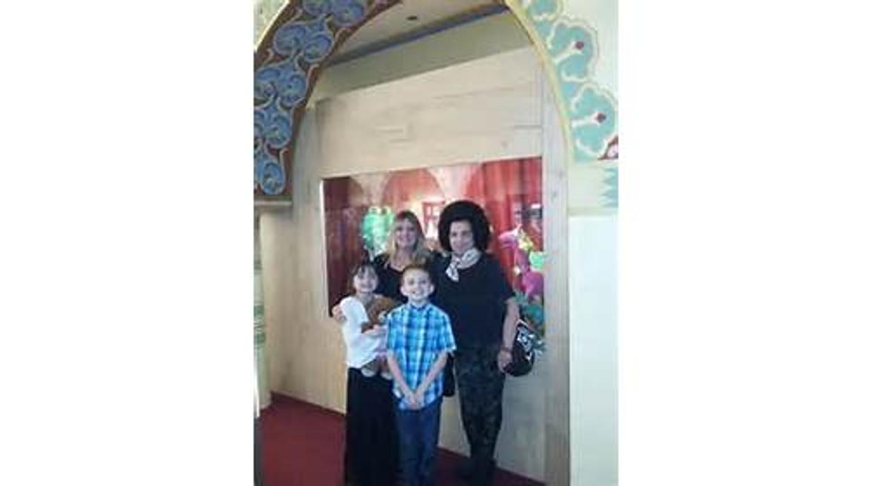 Great Arizona Puppet Theater Image