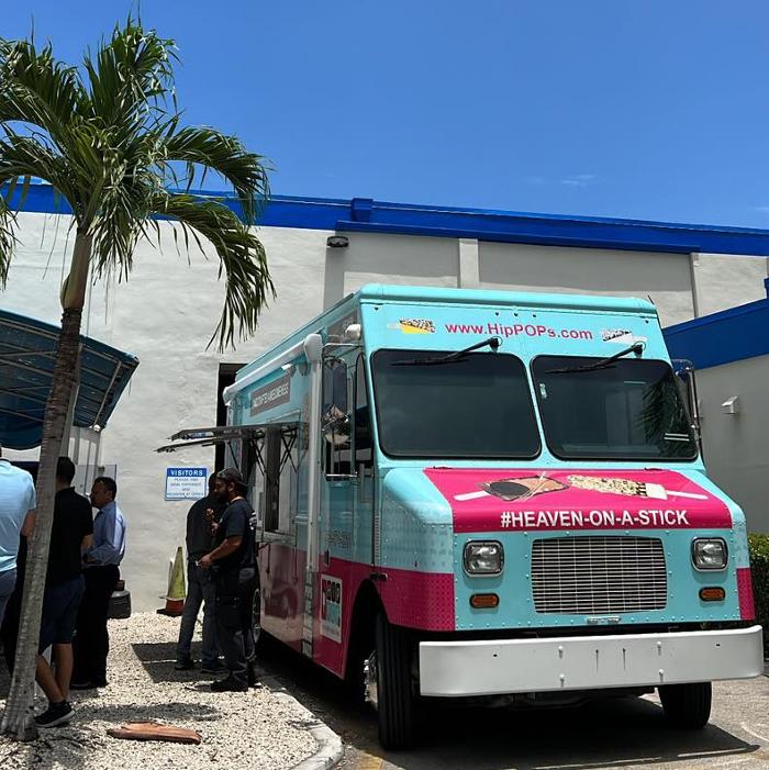 HipPOPs handcrafted gelato bars - Dania, FL