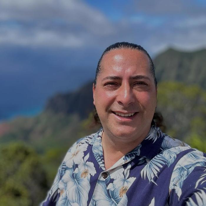 JamesZini - Magician, Balloon Twisting, & Entertainer Image