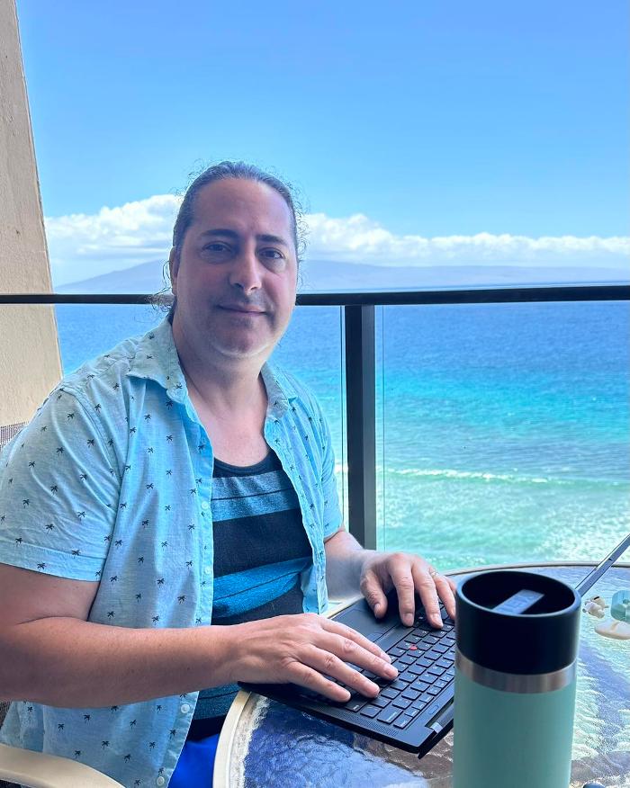 JamesZini - Magician, Balloon Twisting, & Entertainer Image