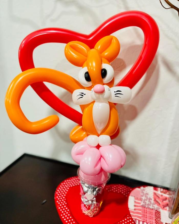 JamesZini - Magician, Balloon Twisting, & Entertainer Image