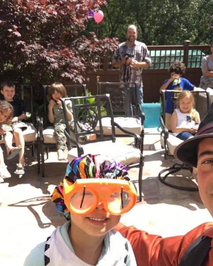 JamesZini - Magician, Balloon Twisting, & Entertainer Image