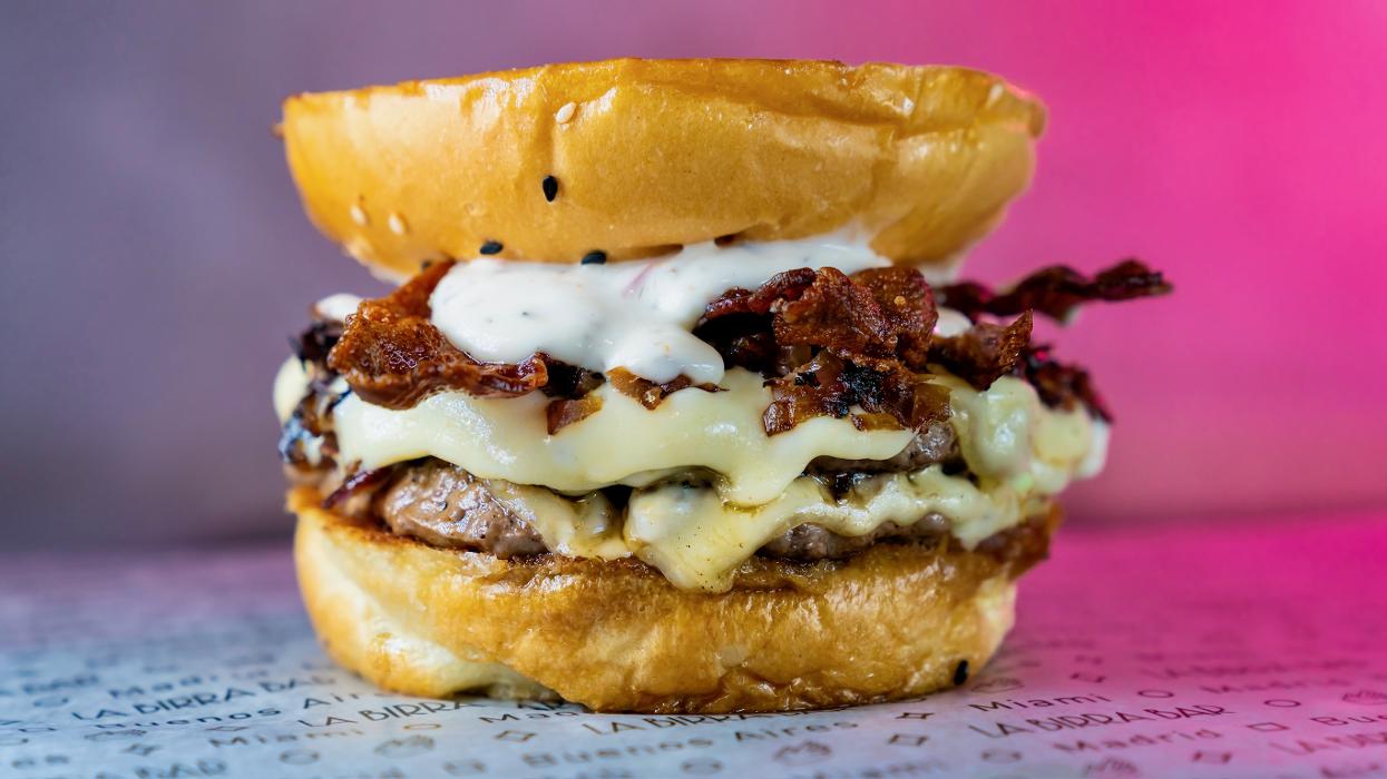 La Birra Bar (Burgers) - Wynwood Image