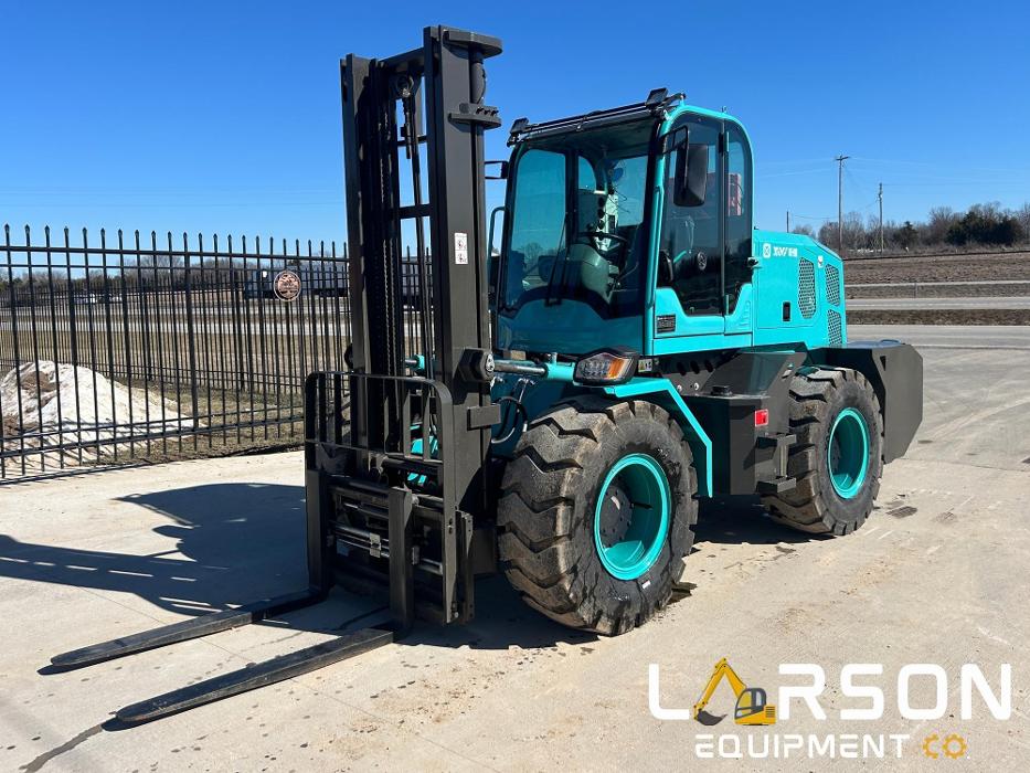 Larson Equipment Co. - Strafford, MO