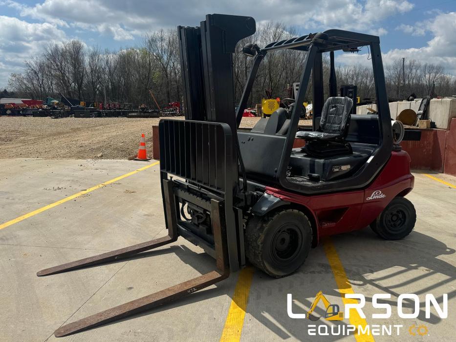 Larson Equipment Co. - Strafford, MO