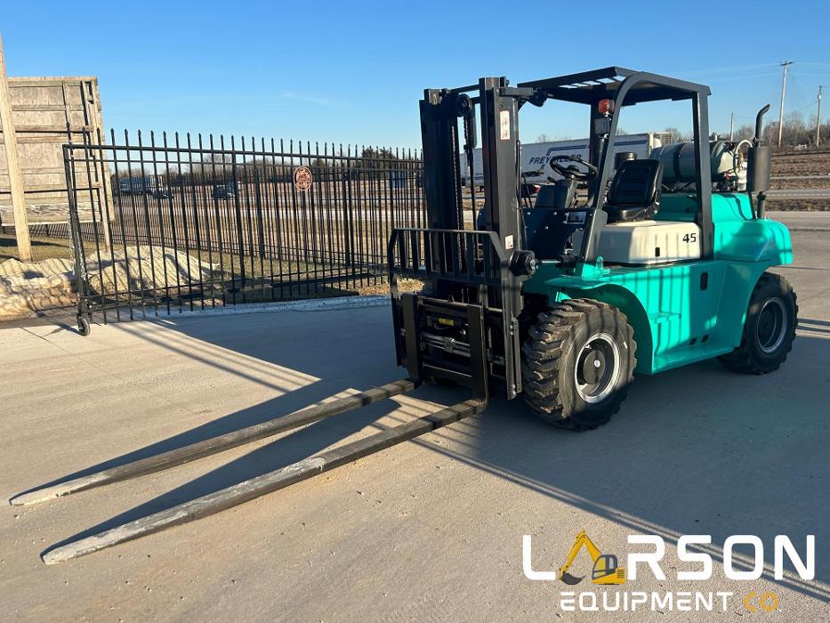 Larson Equipment Co. - Strafford, MO