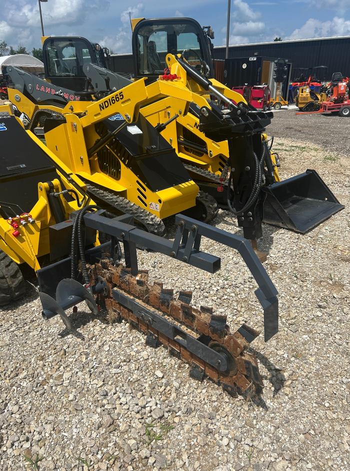 Larson Equipment Co. - Strafford, MO