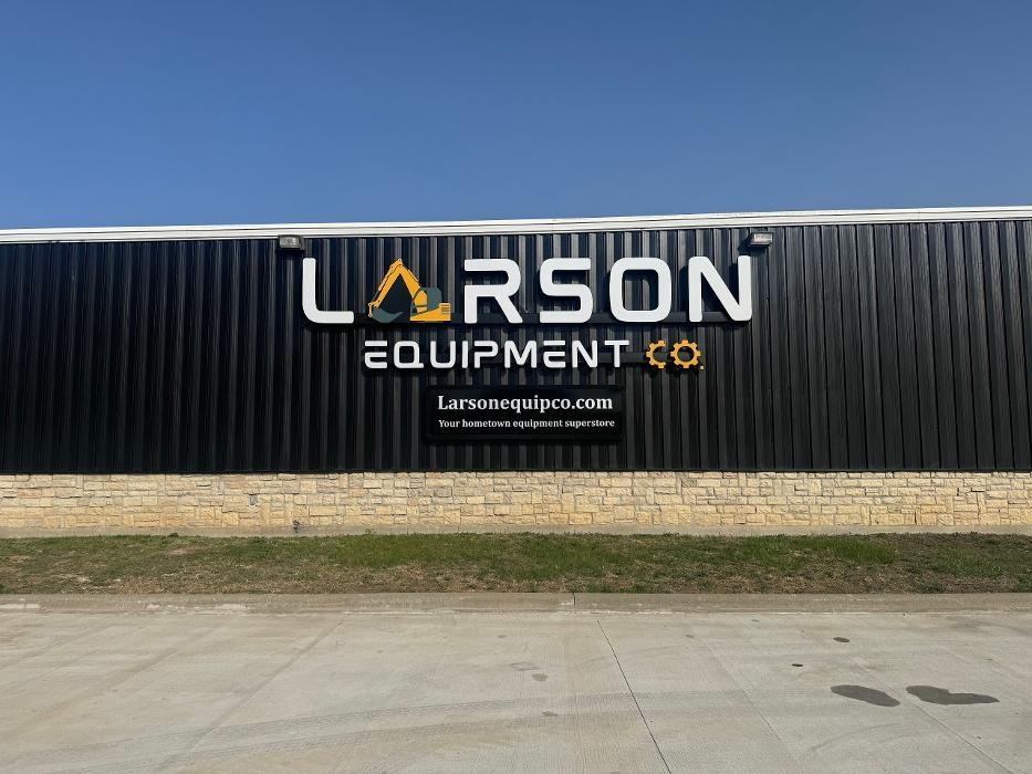 Larson Equipment Co. - Strafford, MO