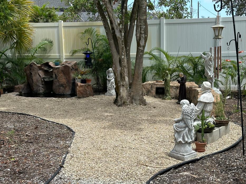 Loyalty Lawn & Landscape - Venice, FL