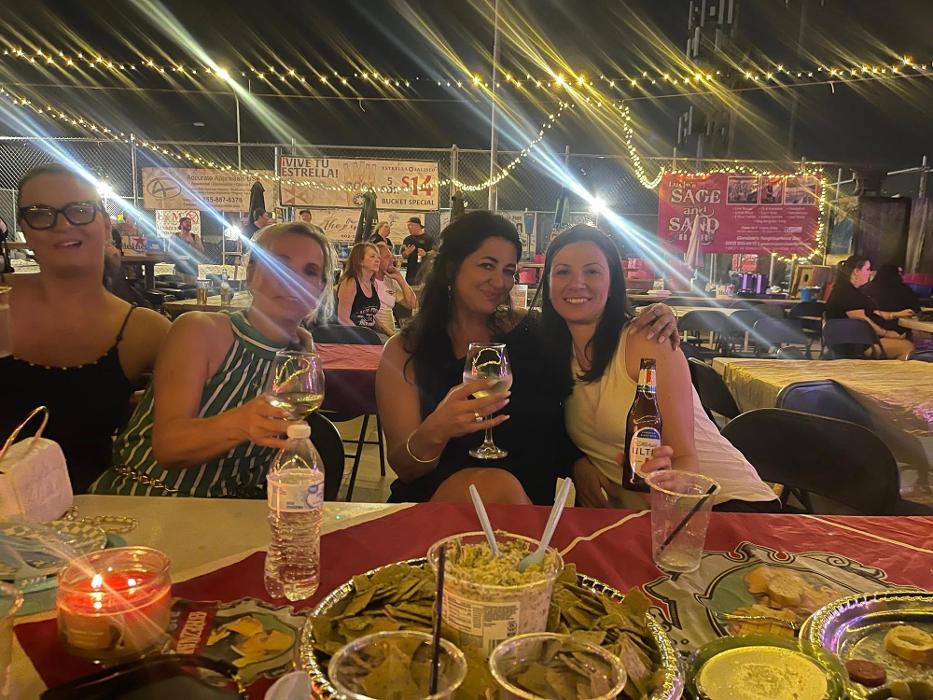 Lucie's Sage & Sand Bar & Grill Image