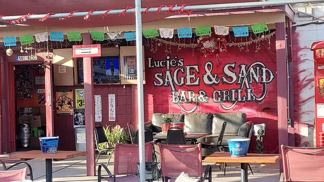 Lucie's Sage & Sand Bar & Grill Image
