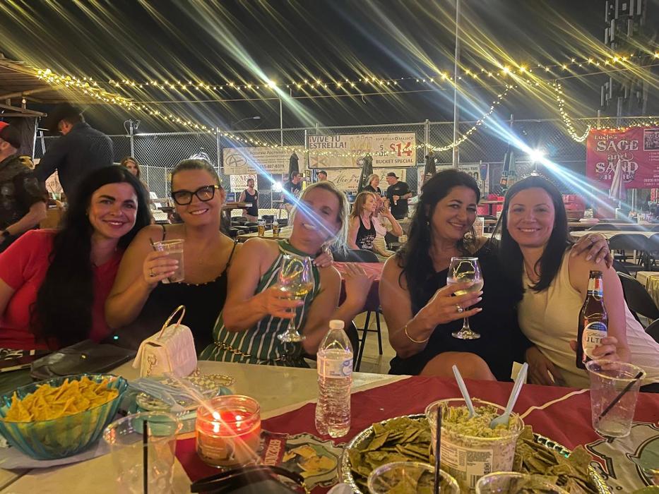 Lucie's Sage & Sand Bar & Grill Image