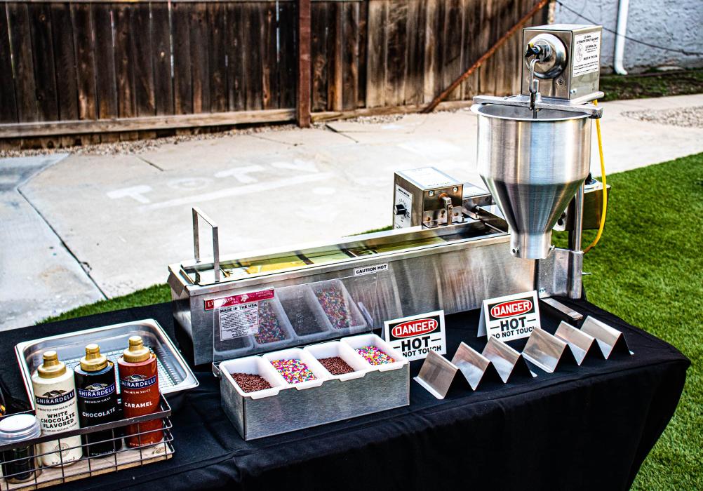 Mike's Mini Donuts Image