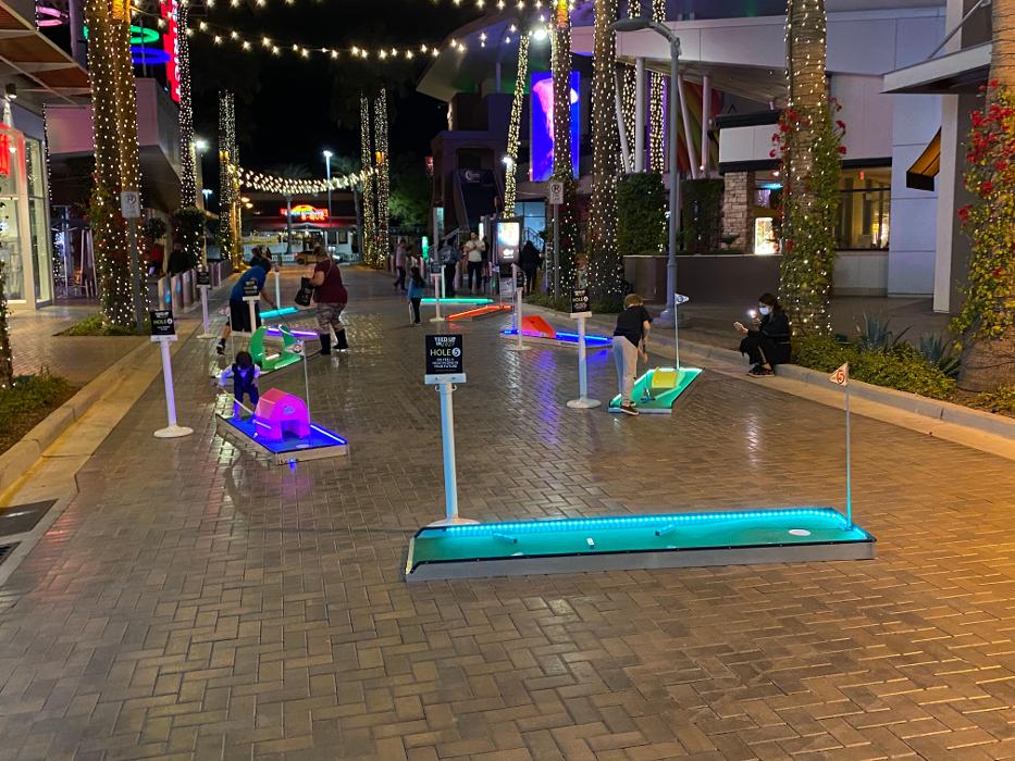 Mini Golf on the Go-Arizona's Mini Golf that Comes to You - Phoenix, AZ