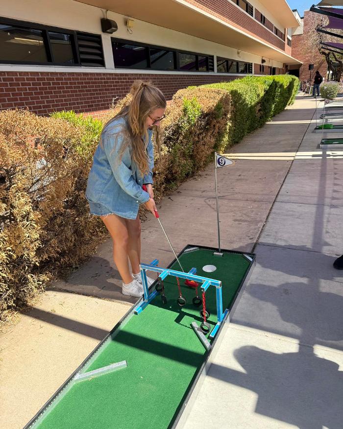 Mini Golf on the Go-Arizona's Mini Golf that Comes to You - Phoenix, AZ