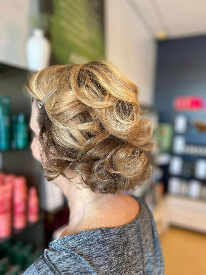 Panache an Aveda Salon, Spa, Store Logo