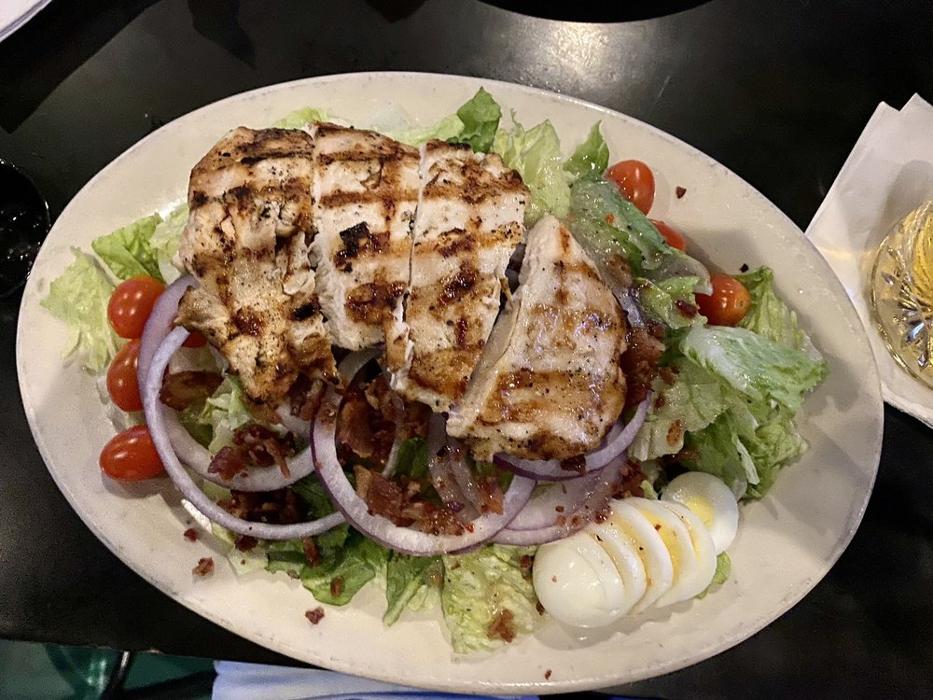 Santisi Brothers Pizzeria & Sports Grill Image