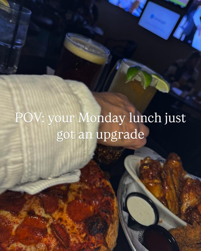 Santisi Brothers Pizzeria & Sports Grill Image