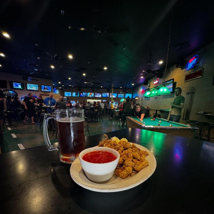 Santisi Brothers Pizzeria & Sports Grill Image