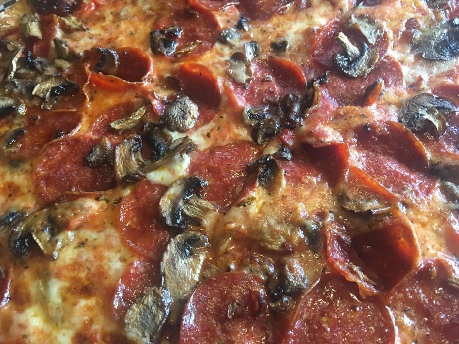 Santisi Brothers Pizzeria & Sports Grill Image