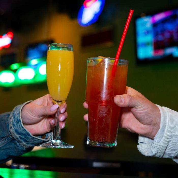 Santisi Brothers Pizzeria & Sports Grill Image