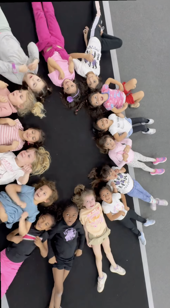 Show Poms Dance & Cheer Teams - Midland, TX